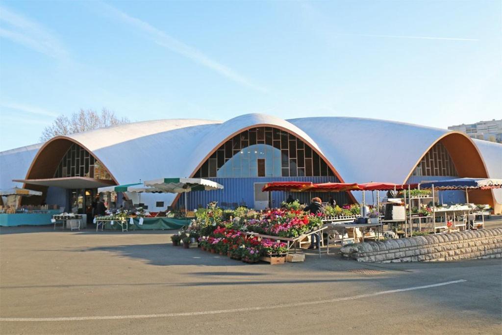 Royan - Vue Mer Pour Cet Appartement Face A La Plage - Grande Conche Exteriör bild